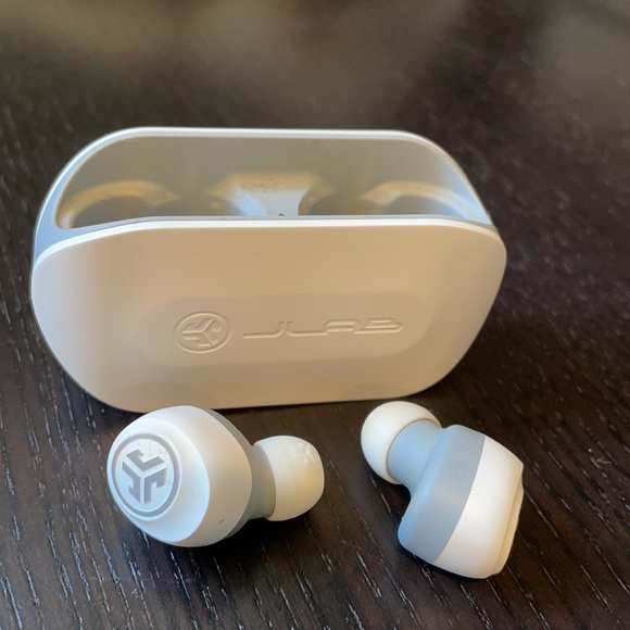 JLAB WIRELESS HEADPHONES - Picture 2 of 3